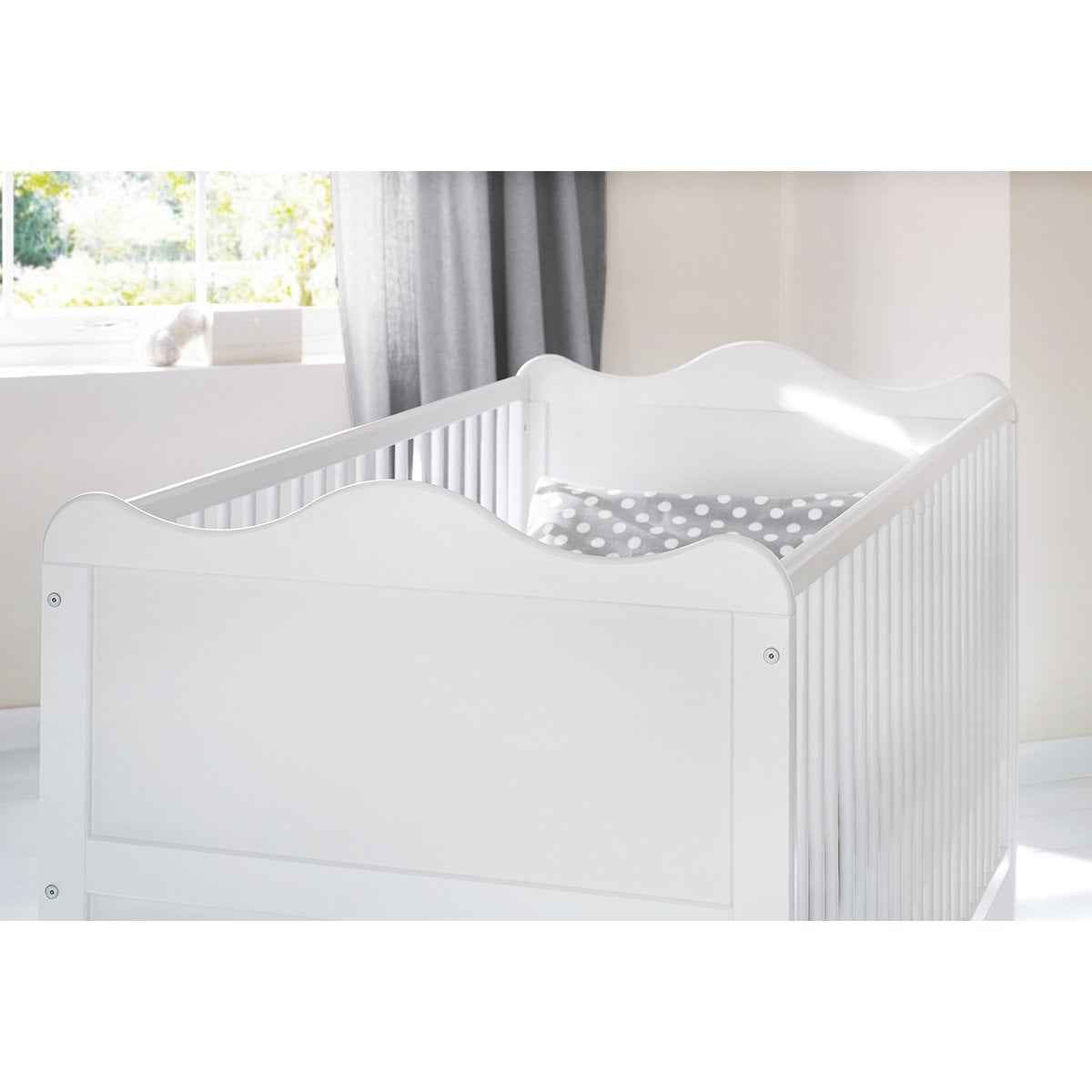 Complete babykamer Florentina brede incl. brede plankenheid, 4 delen