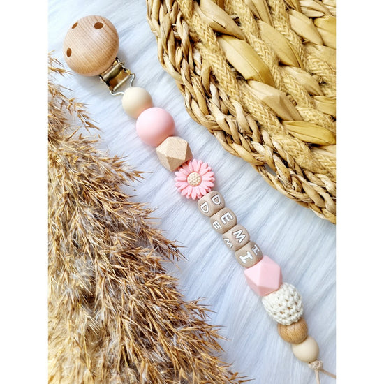 Speenkoord met naam Daisy Babypink