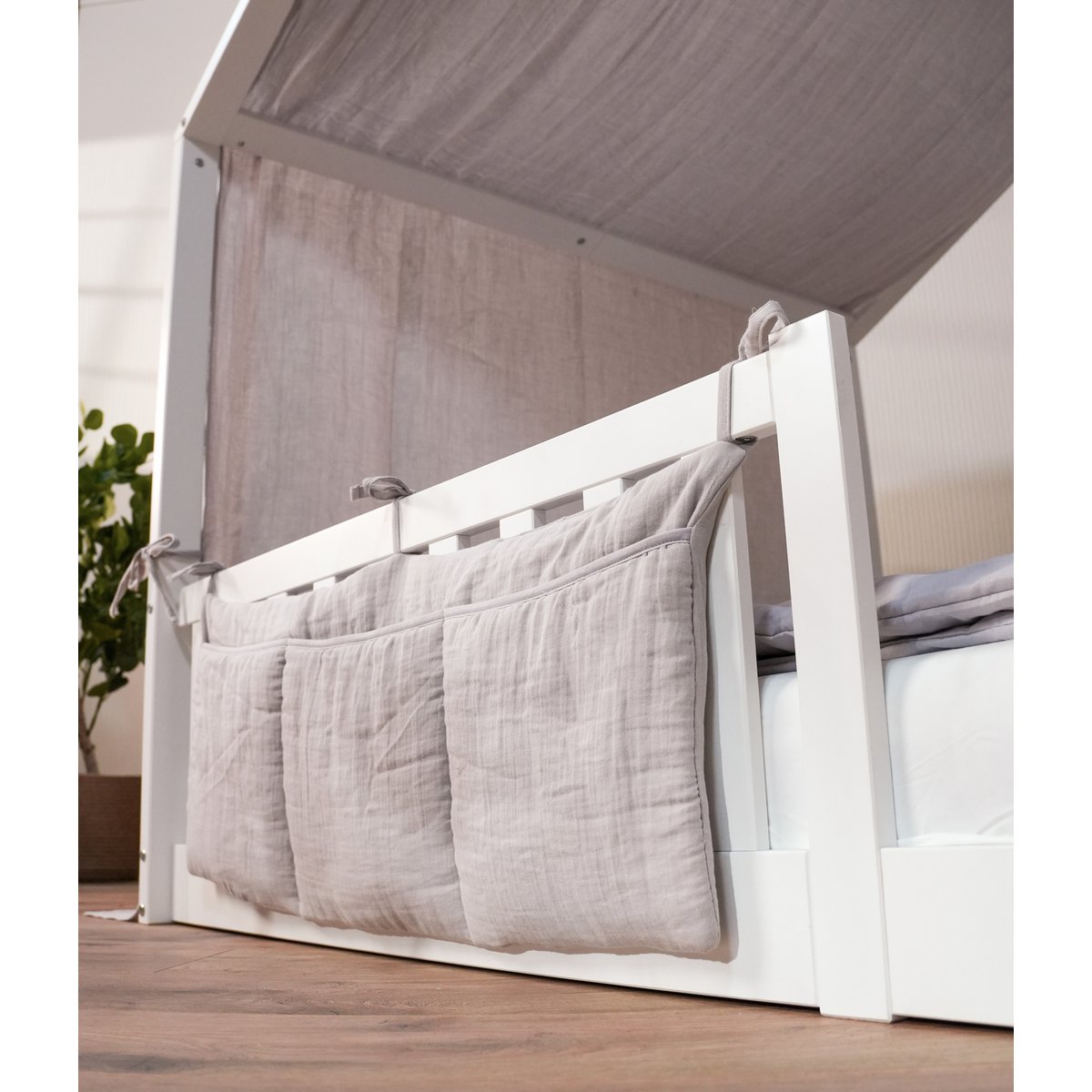 tiSsi® Mousseline Organizer voor Huisbed – Grijs by tiSsi ® Familie beginnt mit uns™