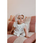 Erin Romper – Witte Romper met Geborduurde Bloemen