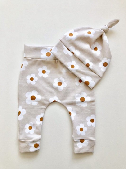 Newborn set DAISY zand