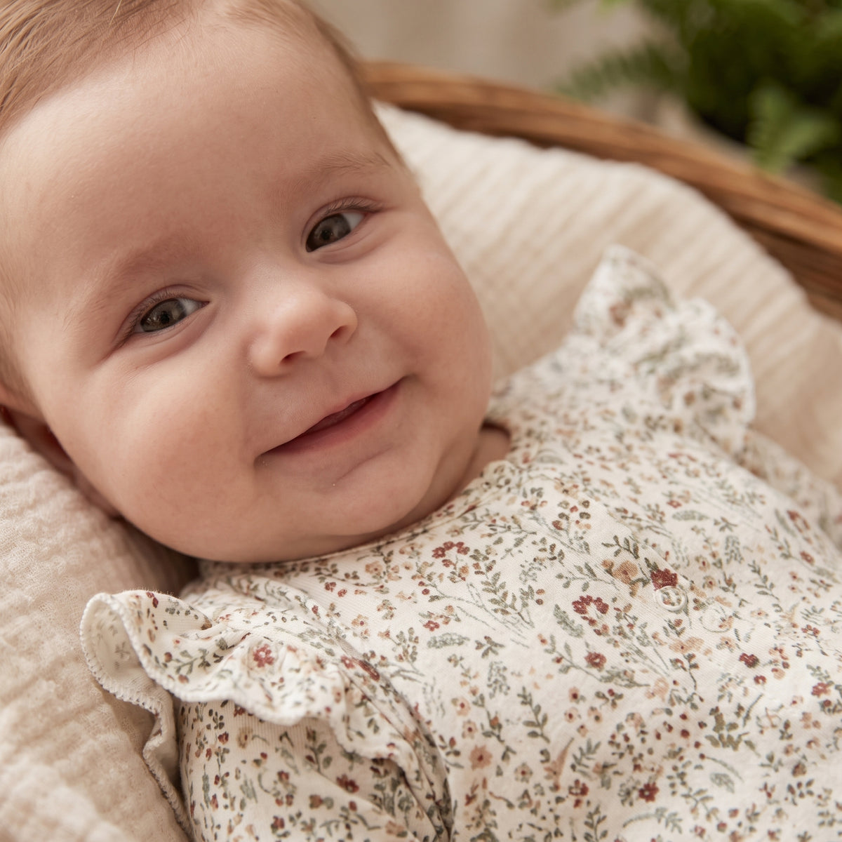 Handgemaakt Boxpakje Ruffle Wild Flower | GOTS-katoen | Feathers®