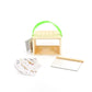Houten insectenhuis met kaart
