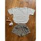 Jaxon Tee – Ademend Katoenen T-shirt in Neutrale Tinten