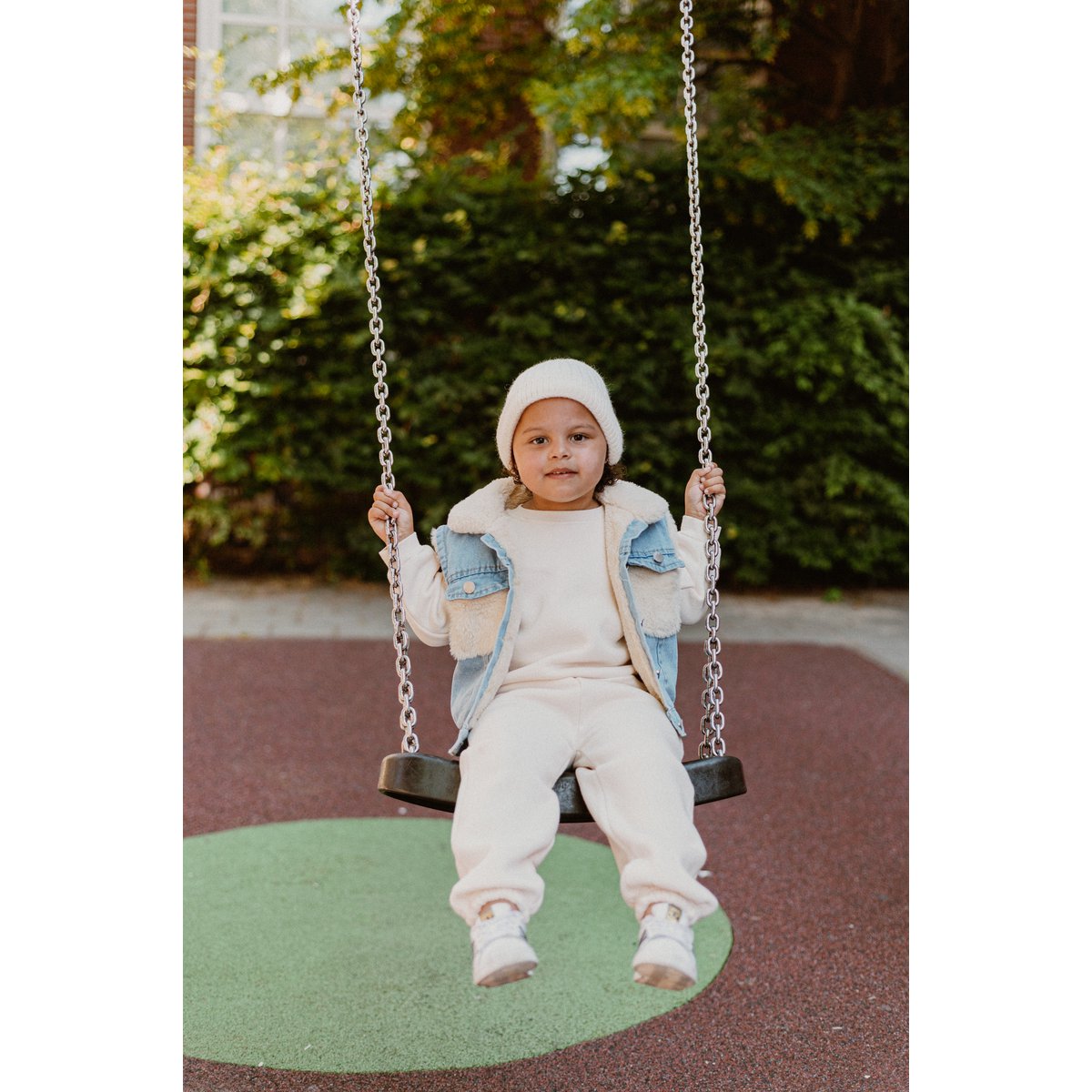 La Olivia Kids London Denimvest — Denim & Nepbont, Denimblauw & Gebroken Wit (2Y–6Y)